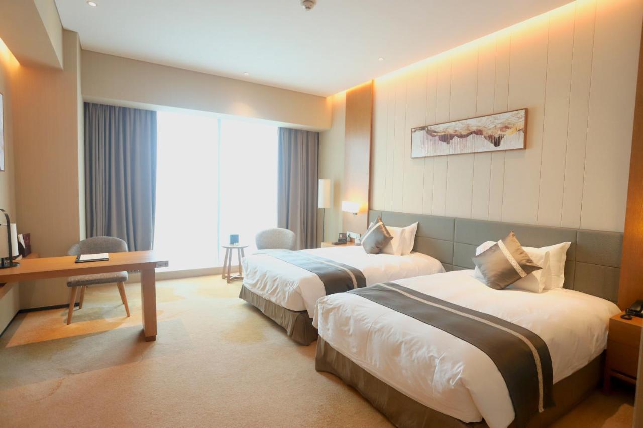 Yuyao Bright Hotel Экстерьер фото